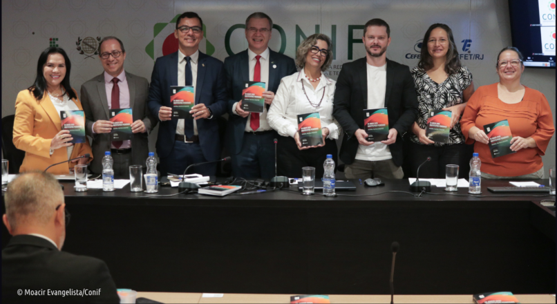 Lançamento do livro “15 anos dos Institutos Federais: História, Política e Desafios”, realizado em Brasília-DF